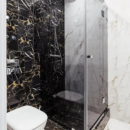 Апартаменты На Каманина 16А 2 Apartment